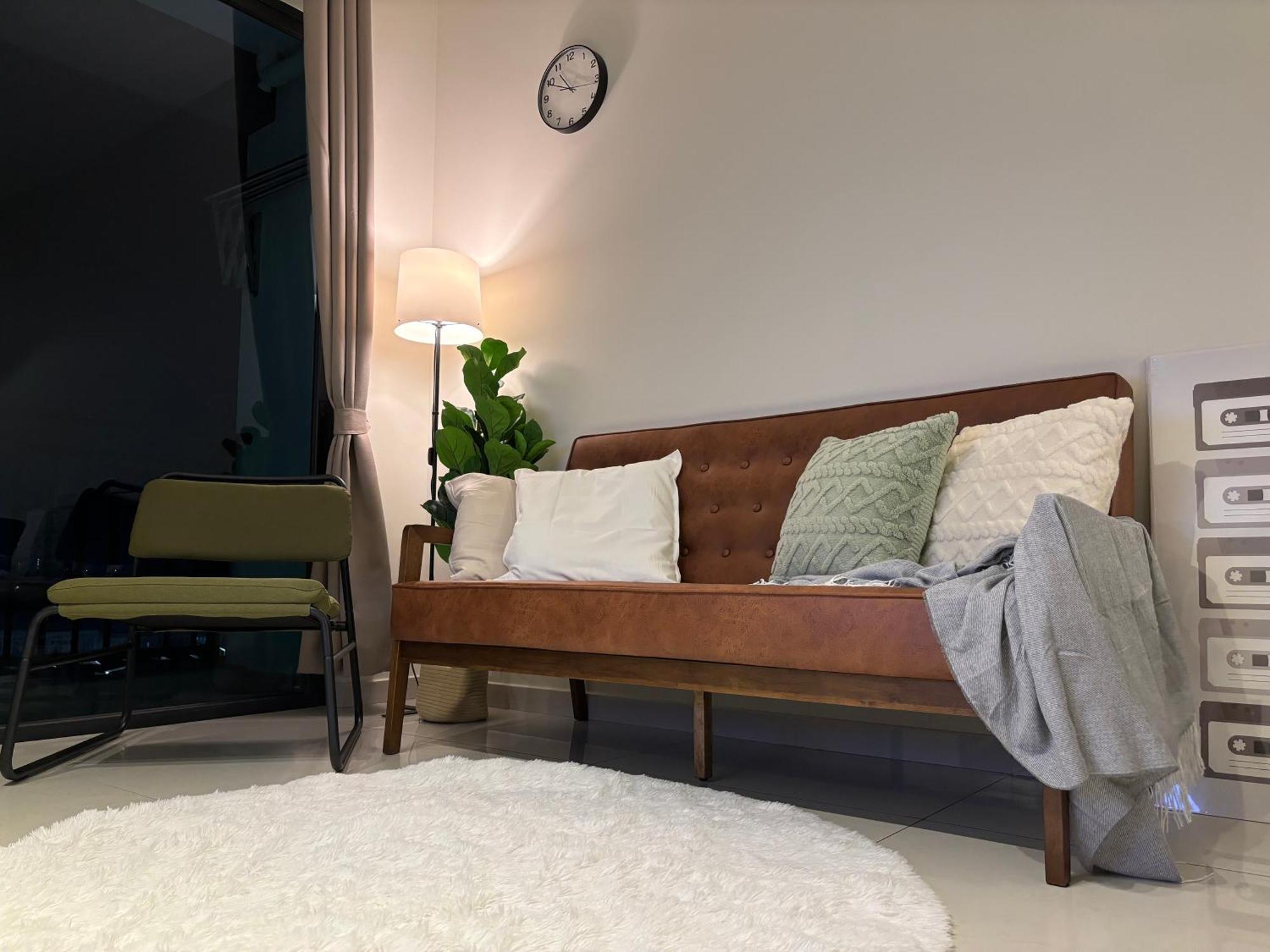 Comfort Living At Country Garden Park 1-4pax