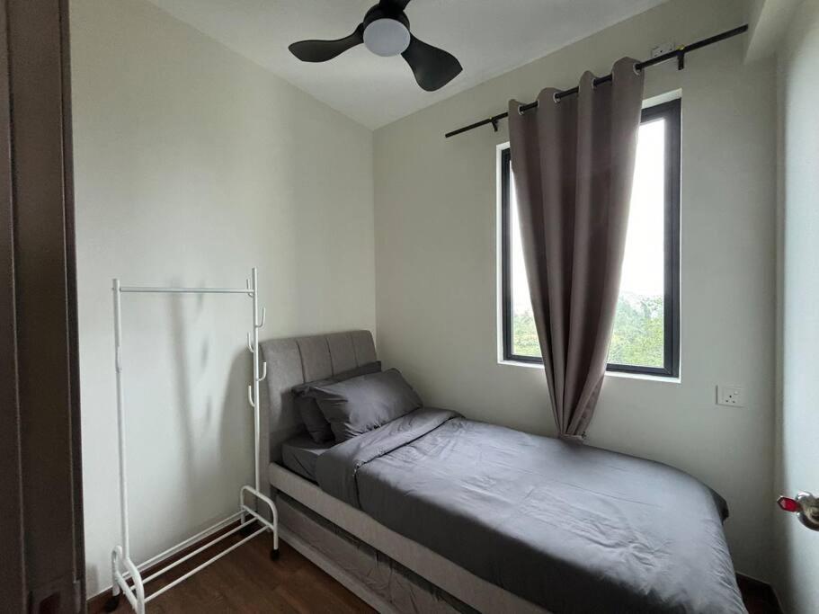Comfort Living At Country Garden Park 1-4pax Pangsapuri Johor Bahru