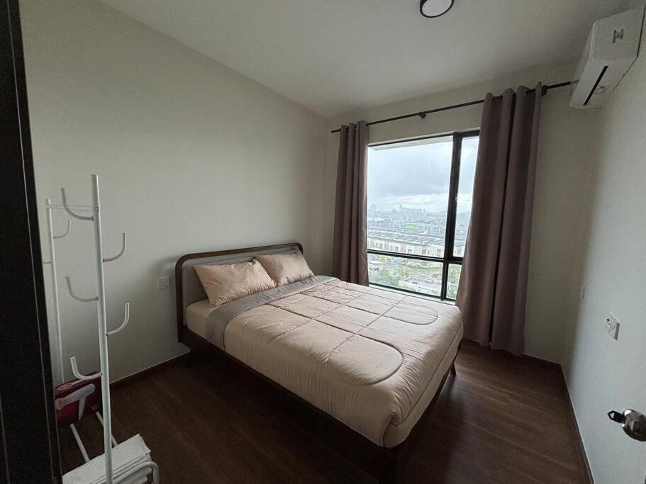 Pangsapuri Comfort Living At Country Garden Park 1-4pax Johor Bahru