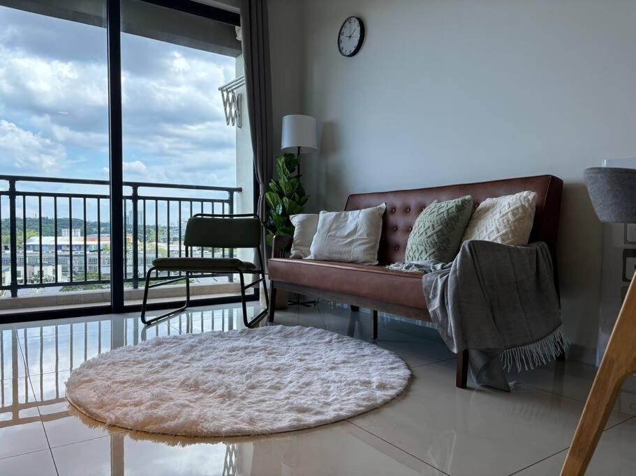 Comfort Living At Country Garden Park 1-4pax Johor Bahru